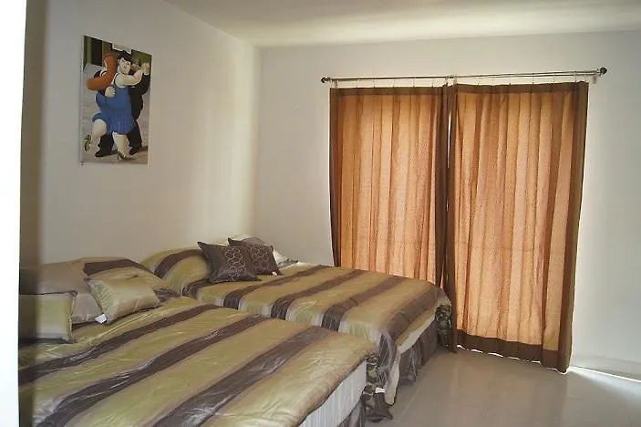 De Mar Hotel بلايا ديل كارمن 2*,  المكسيك