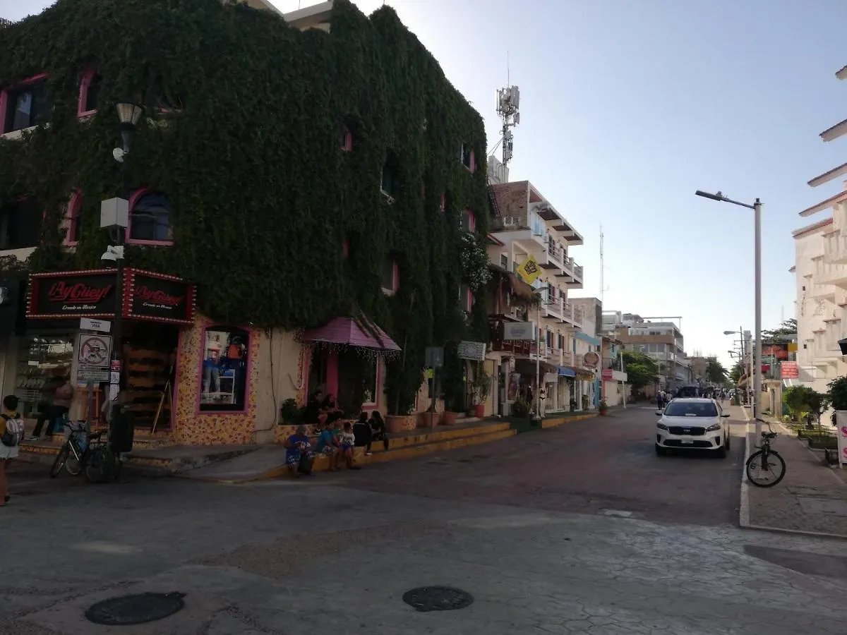De Mar Hotel بلايا ديل كارمن